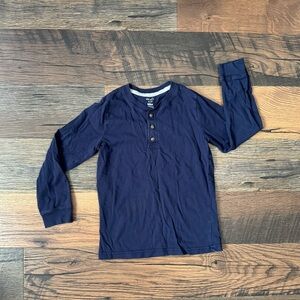 🌟Carter’s Henley Shirt🌟